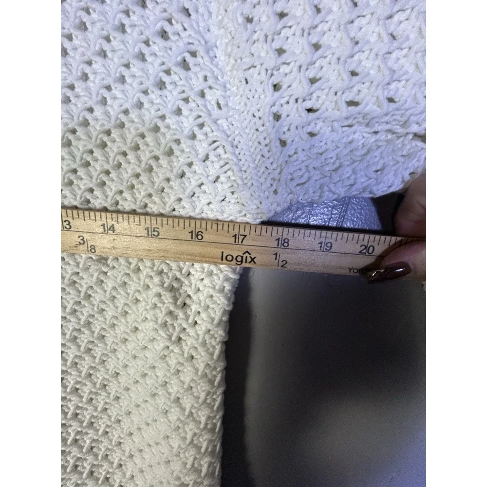 St. John cream white open-knit crewneck sweater Bell Sleeves S Quite Luxury